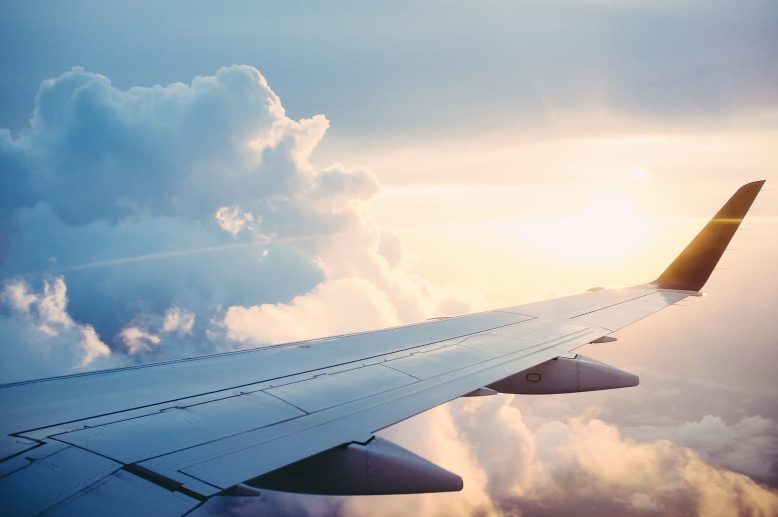 Elegant European arrival mood for Romeah travel — Italian city light and journey